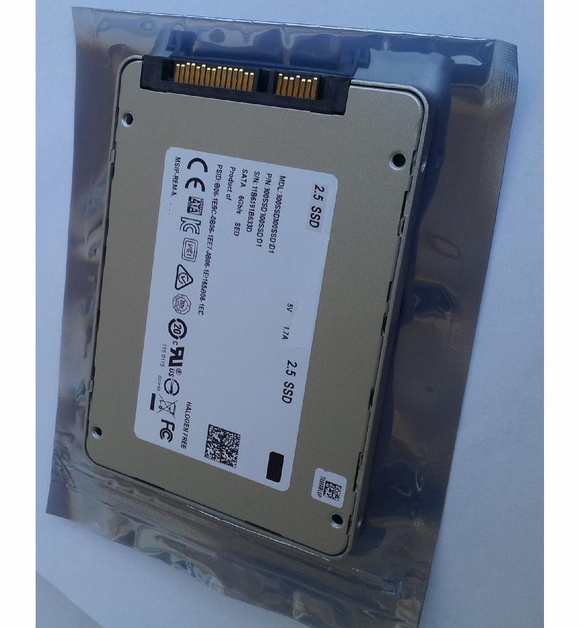 Acer Aspire E1-510-35204G50Dnkk, SSD Festplatte 250GB